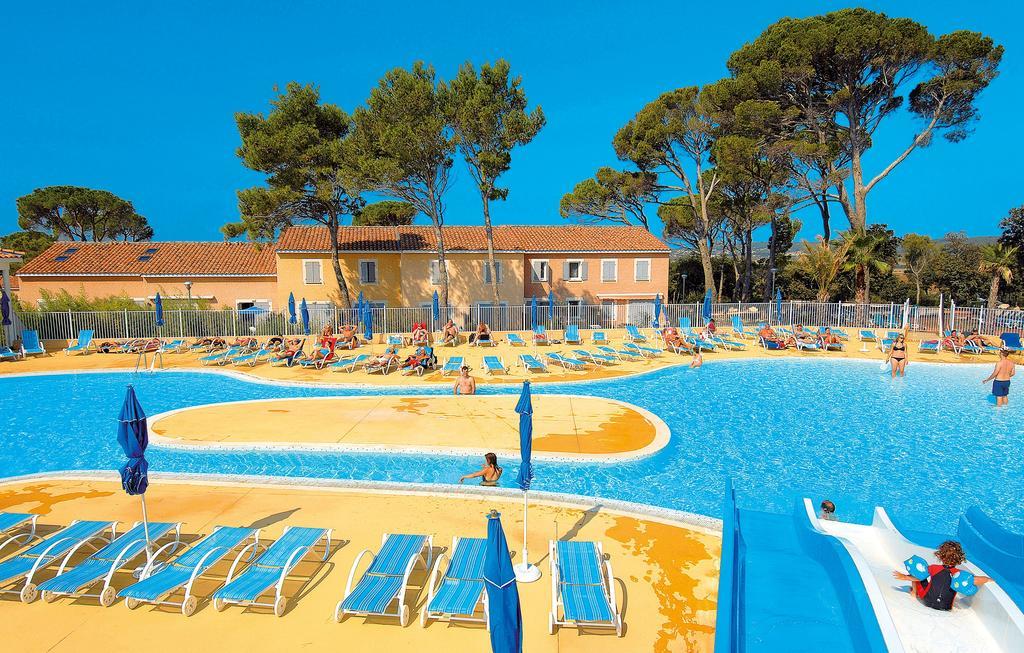 Residence Odalys Le Mas Des Vignes Calvisson Exterior foto